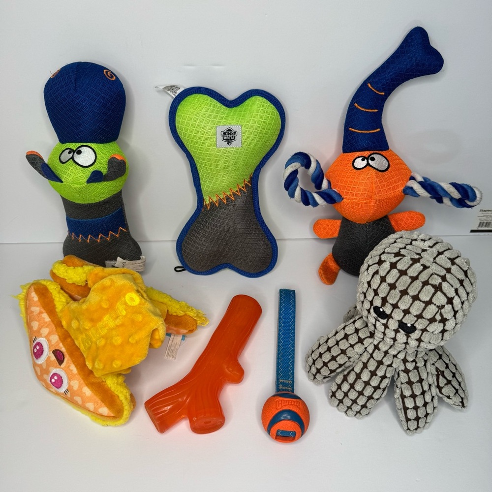 Lot of 7 Dog Toys Squeaky & Colorful Perfect for Large Size Dogs - SANITIZED - Picture 16 of 16